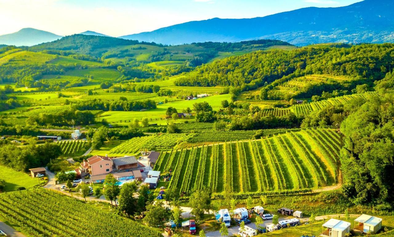 Maxi Sonce, Odprte Vasi Villa Prvacina Bagian luar foto